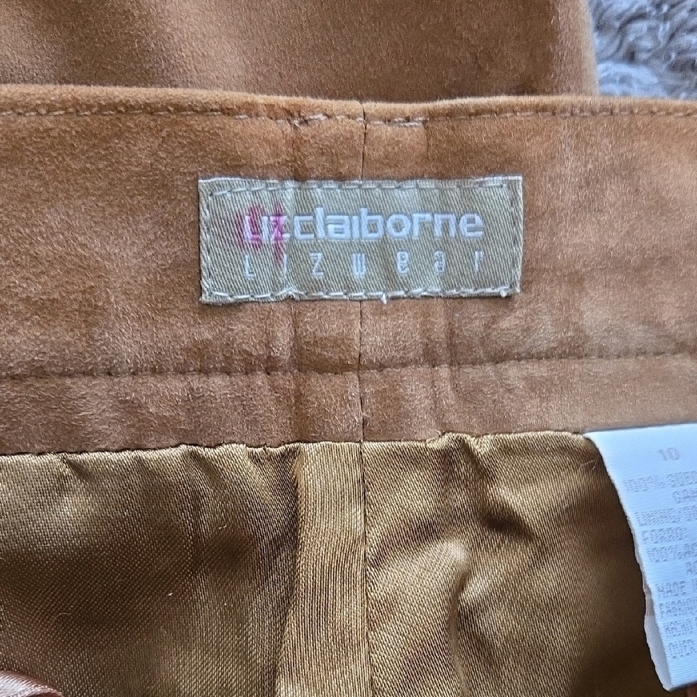 Liz Claiborne Vintage Women's Suede Strait Leg Pants Classic Quiet Luxury | 10 - Picture 5 of 7